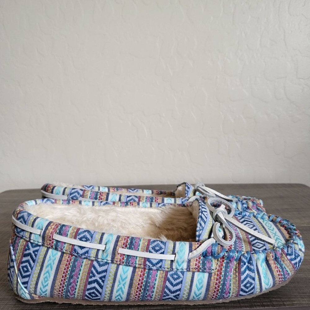 Minnetonka Southwestern Stripe Cally Moccasin Slippers Shoe Aqua Size Women's 6